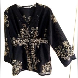 DETAILS WOMEN'S MISSES SIZE M BLACK AND GOLD BLOUSE TOP ASIAN DESIGN.